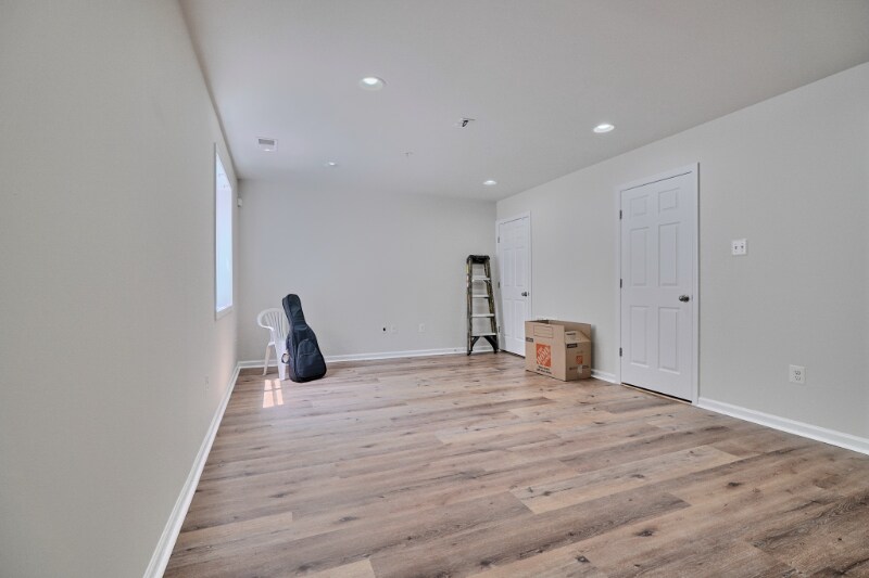 Building Photo - 7863 River Rock Way