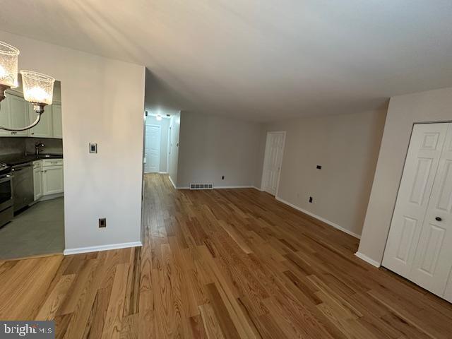 Building Photo - 1001 Roundhouse Ct