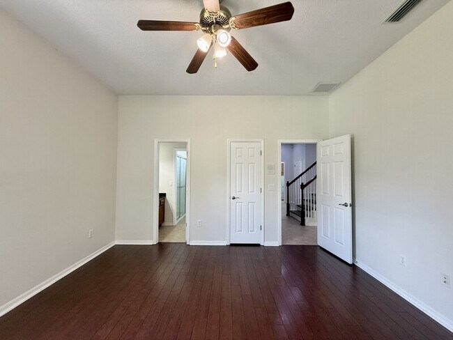 Building Photo - 15224 Kestrelrise Dr