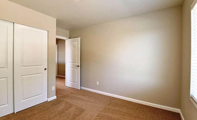 Building Photo - 4511 Sand Dollar Dr