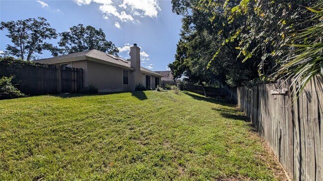 Building Photo - 840 Lake Jackson Cir
