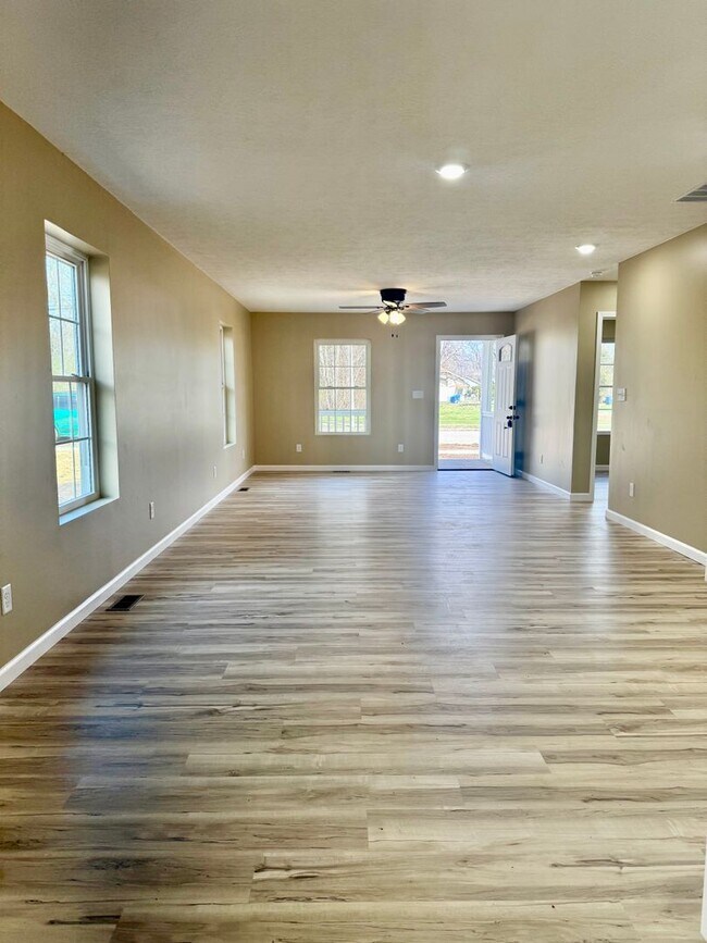 Building Photo - Just Built & Move-In Ready - Stunning New 3 Bedroom, 2 Bath Home!
