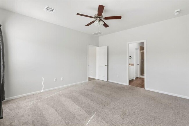 Building Photo - 5815 Jade Crest Ct