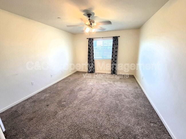 Building Photo - 1366 W Butterfield Ln