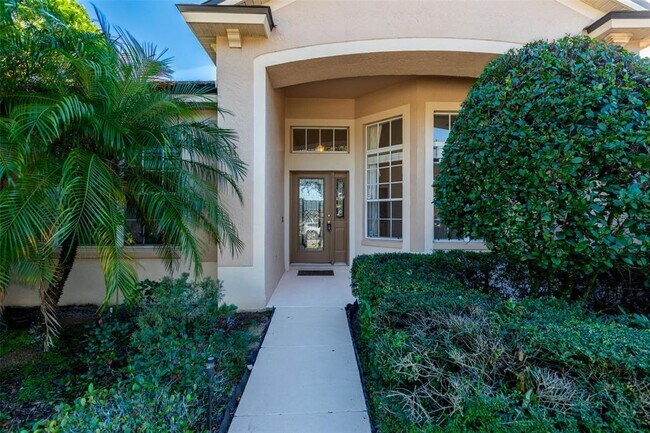 Building Photo - 497 Pickfair Terrace