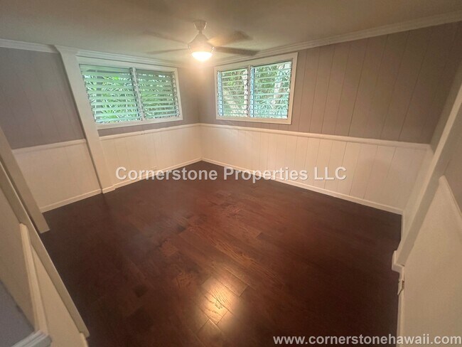 Building Photo - 805 Alewa Dr