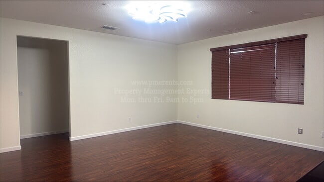 Building Photo - 16101 Old Glory Ct