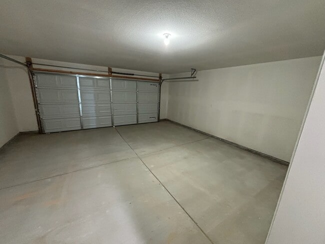 Building Photo - 7513 E 45th St