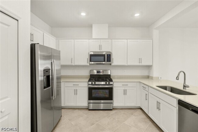 Building Photo - 14923 Anchorage Rd