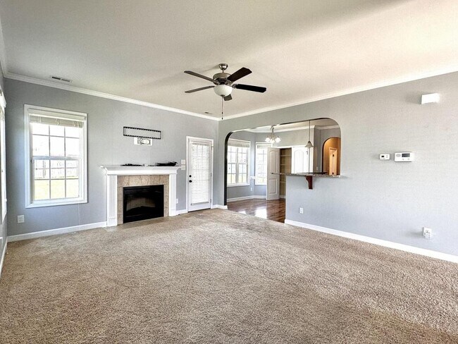 Building Photo - 6008 Crown Ridge Ct