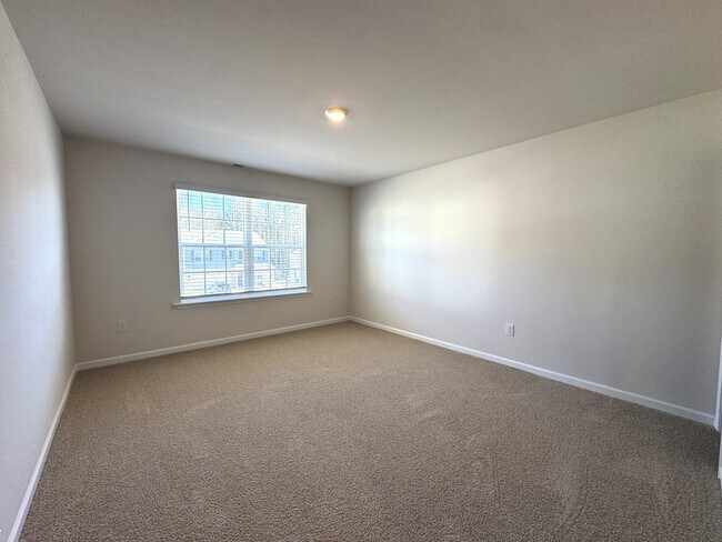 Building Photo - 937 Ocean Ct