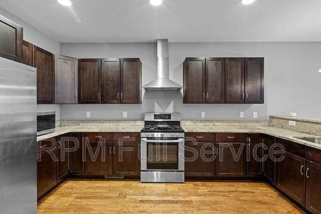 Building Photo - 4902 Kentucky Ave