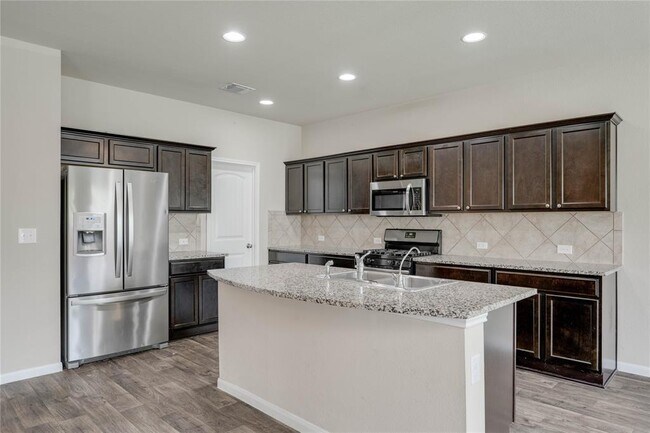 Building Photo - 2908 Tilmon Ln.