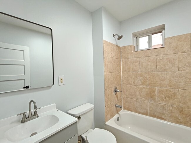 Building Photo - 114 S 54th St