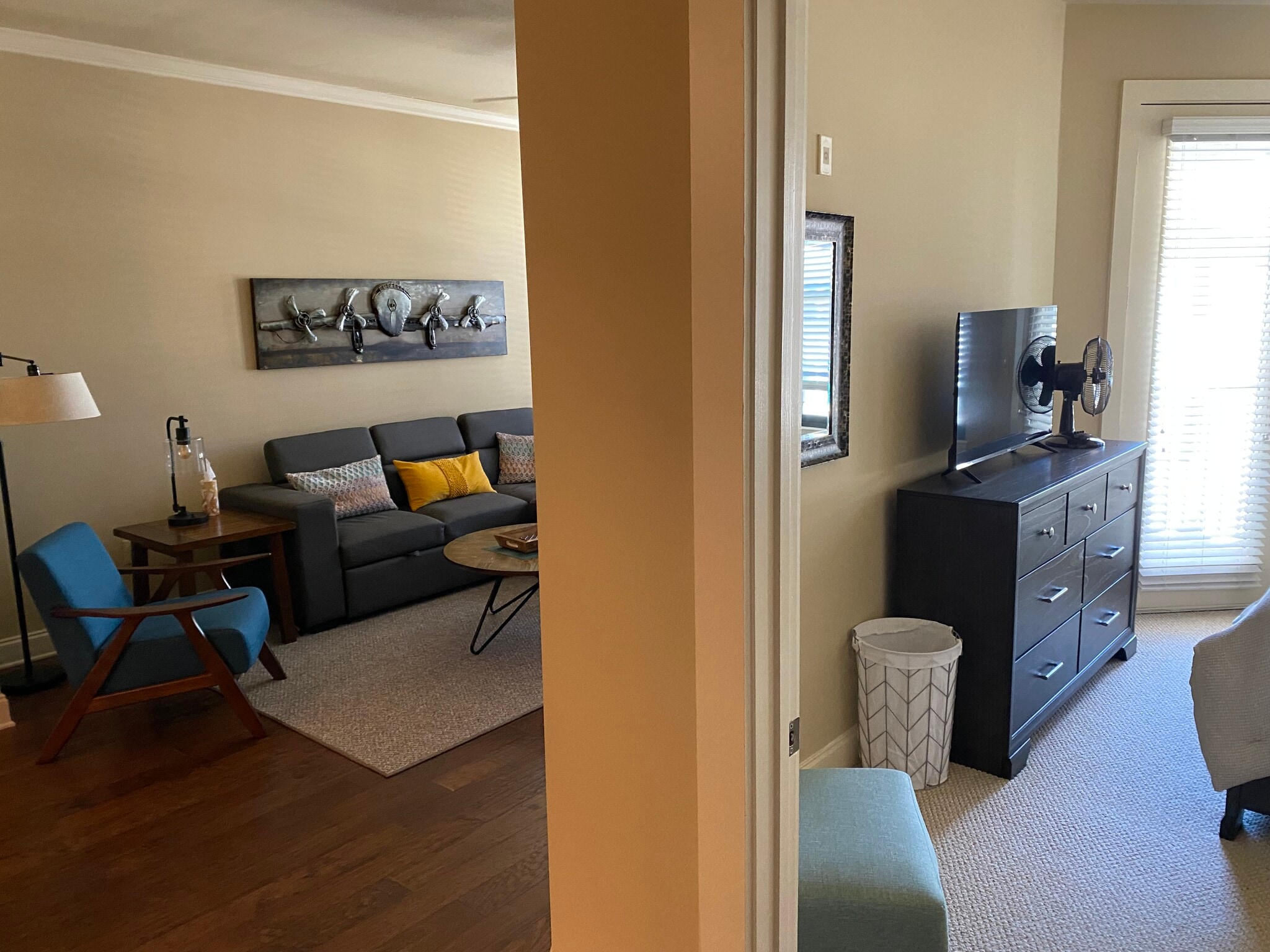 Building Photo - 445 W Blount Ave