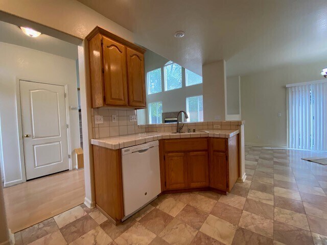 Building Photo - Beautiful home for rent in Canyon Falls in Folsom!