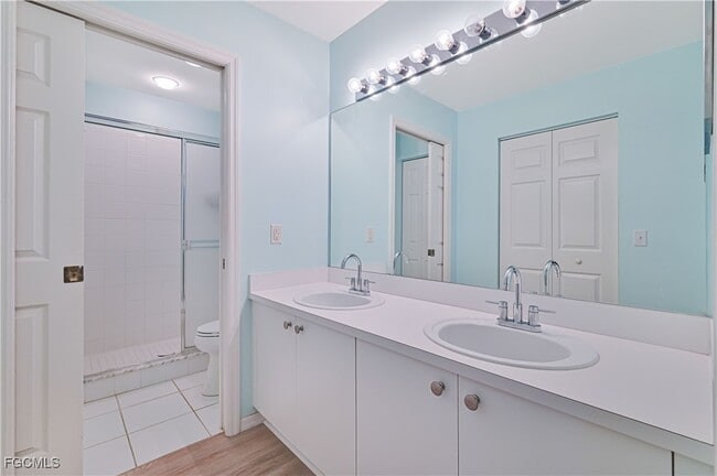 Building Photo - 14521 Daffodil Dr