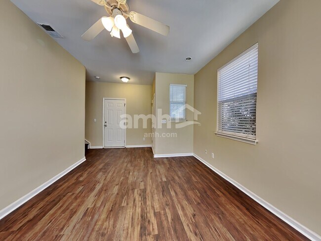 Building Photo - 141 Chemistry Cir