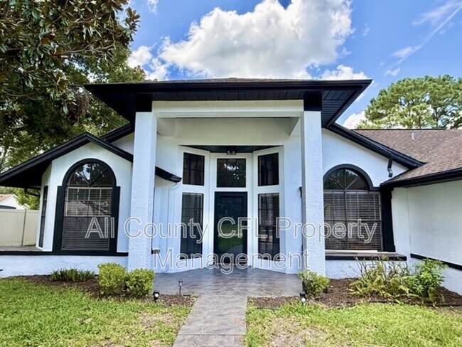 Building Photo - 553 Walnut Grove Pl