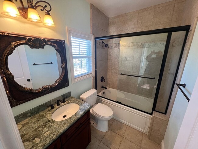 Building Photo - Extremely rare Fair Oaks Ranch executive r...