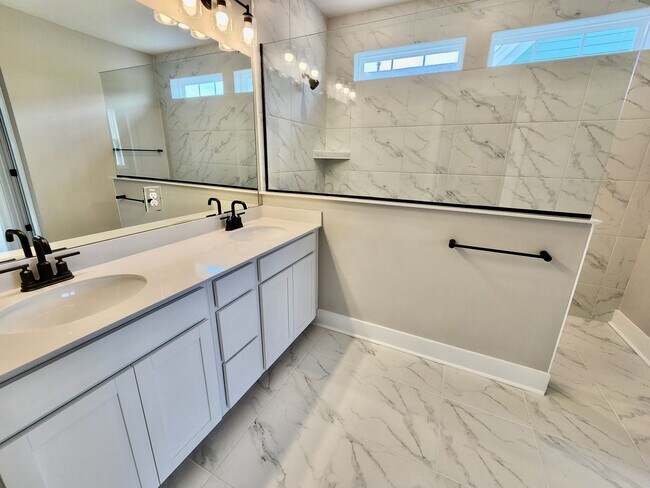 Building Photo - LIKE NEW Executive Home In Coveted Midtown...