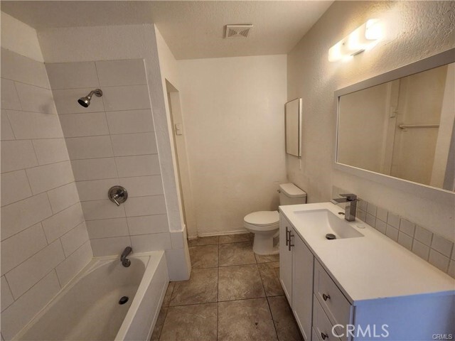 Building Photo - 13700 Quinta Way