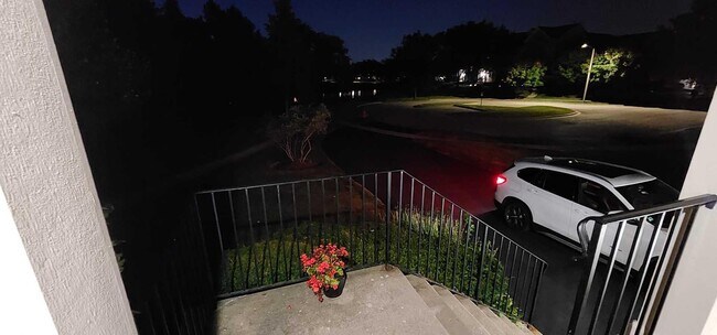 Building Photo - 982 Indigo Ct