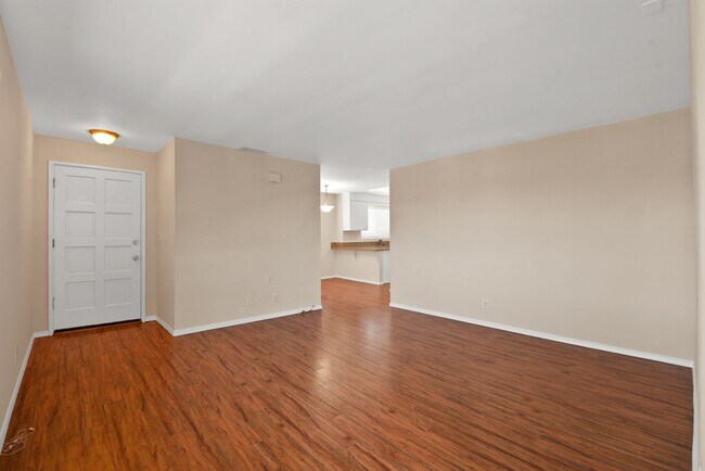 Building Photo - Cabrillo Ave