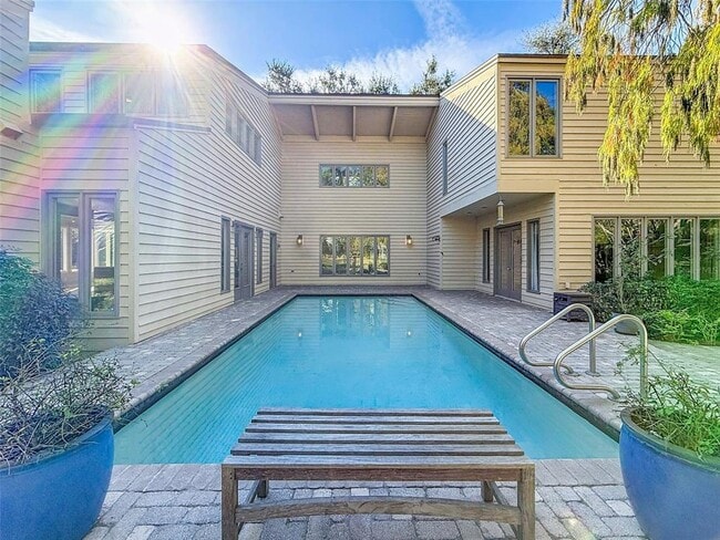 Building Photo - 1351 Willow Brk Dr