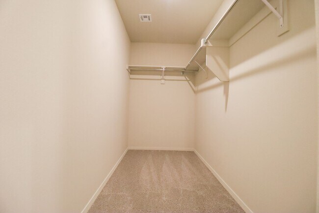 Building Photo - Stunning New Construction Home 4 Bed 2 Bath in Bixby!