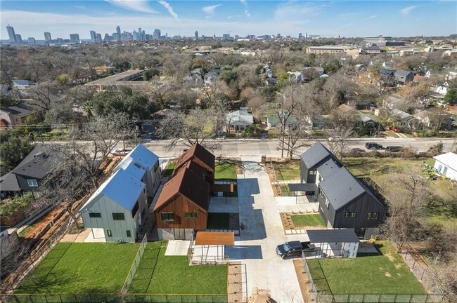 Building Photo - 915 Tillery St