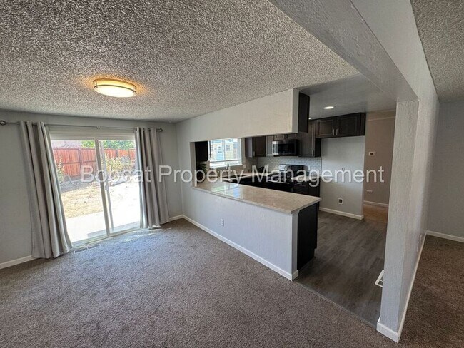 Building Photo - 20 Bodie Dr