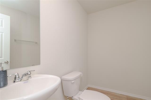 Building Photo - 820 Forestdale Ct