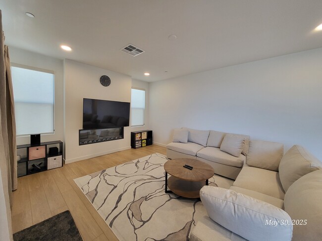 Building Photo - 12143 Glentana Vw St