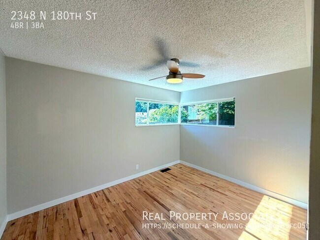 Building Photo - 2348 N 180th St