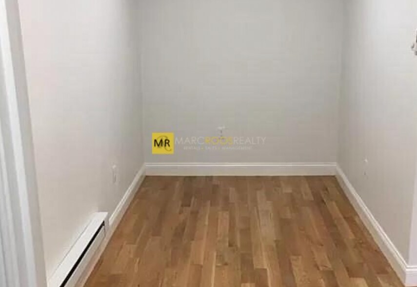 Building Photo - 400 Beacon St