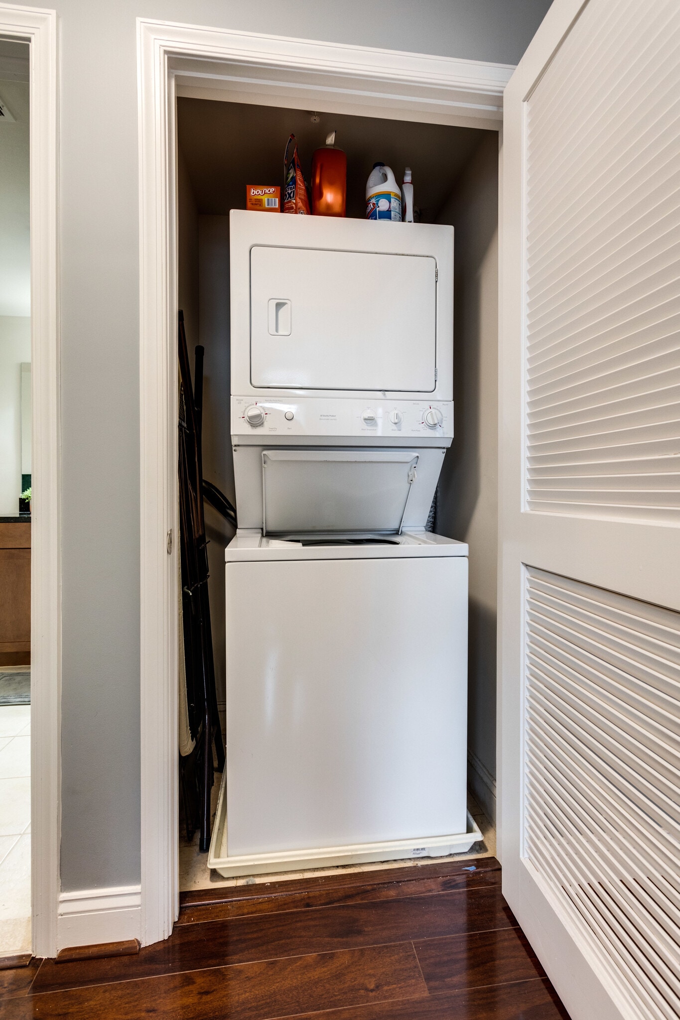 Washer/Dryer Unit - 1111 Oronoco St