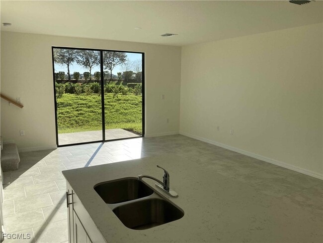 Building Photo - 14011 Oviedo Pl