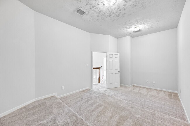 Building Photo - 1408 S Friendswood Dr
