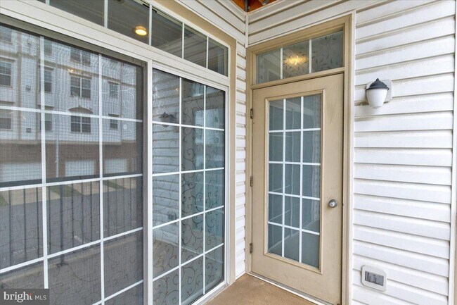 Building Photo - 11575 Cavalier Landing Ct