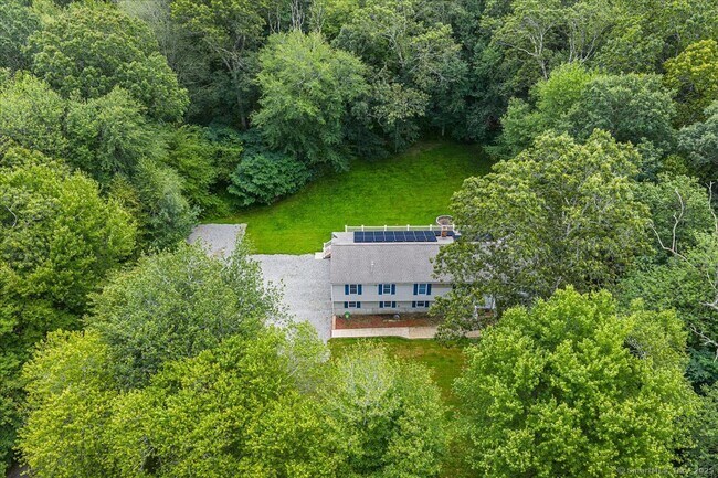Building Photo - 128 Sharp Hill Rd