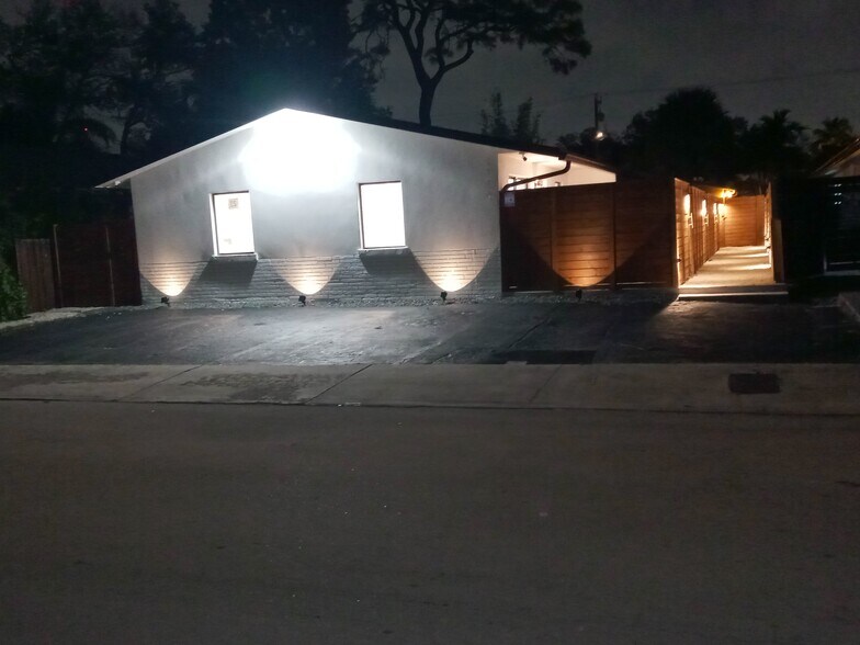 Building Photo - 1119 W Las Olas Blvd