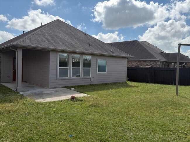 Building Photo - 3727 Goldleaf Trail Dr