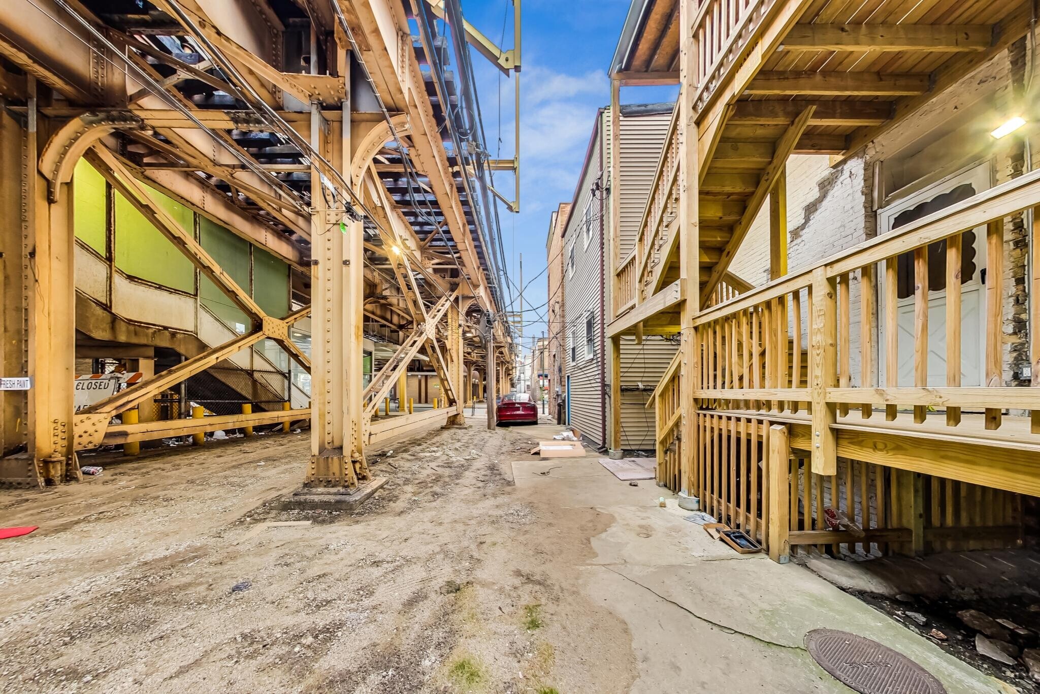 Building Photo - 3554 N Wilton Ave