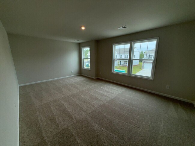 Building Photo - 3099 Blenheim Ct