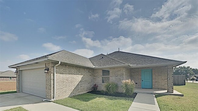 Primary Photo - 4601 Oasis Ln