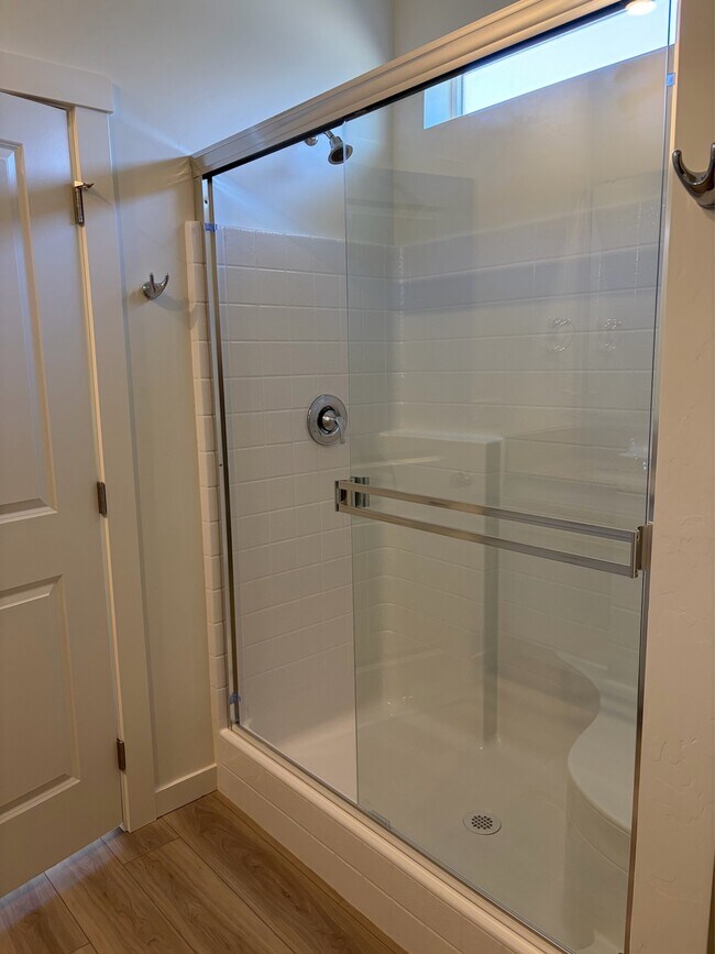 Building Photo - 7821 E Myrtle Bch Dr