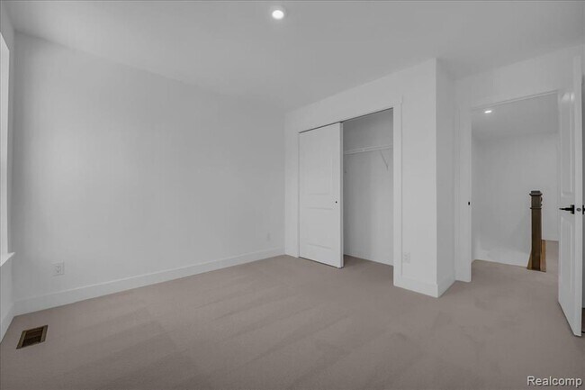 Building Photo - 10790 Barrett