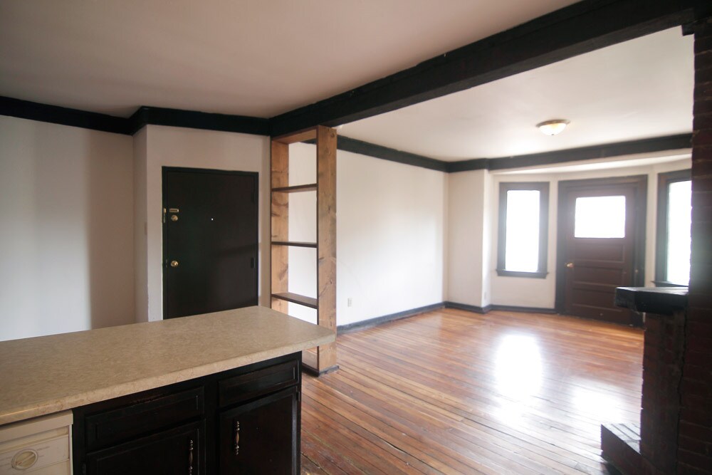 Building Photo - 314 S Trenton Ave