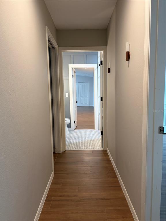 Building Photo - 5828 Sandy Pointe Dr
